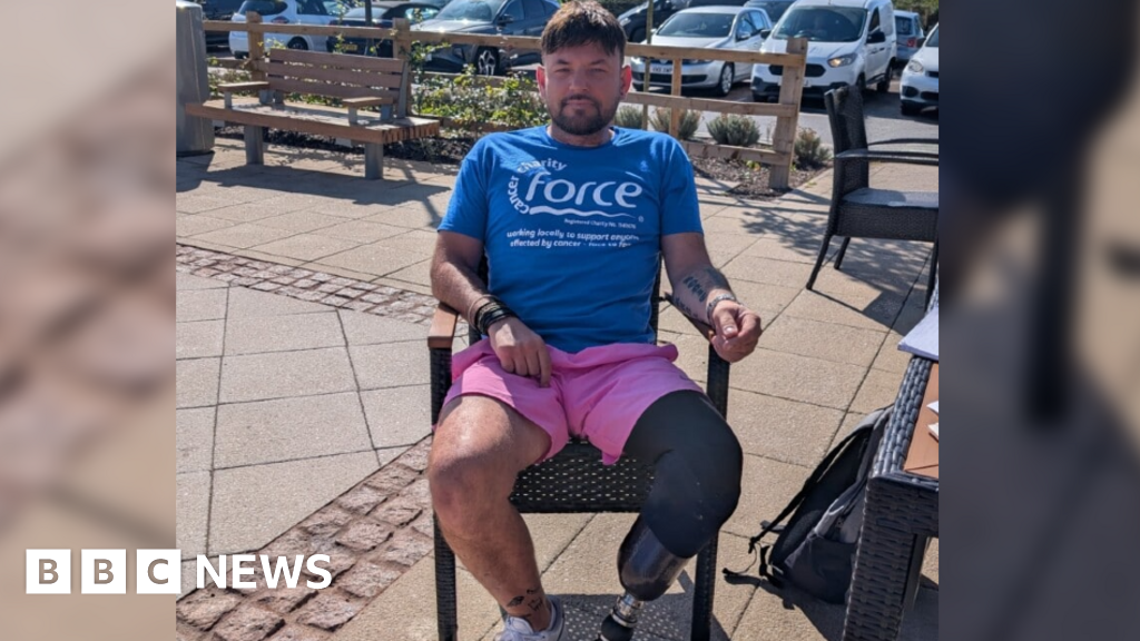 Former Royal Marine with prosthetic leg to take on 232 mile hike